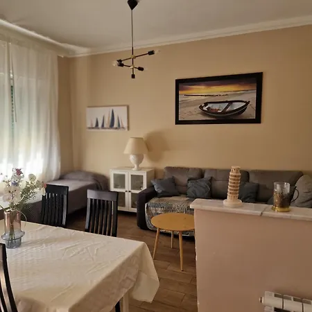 Apartment La Perla Bianca